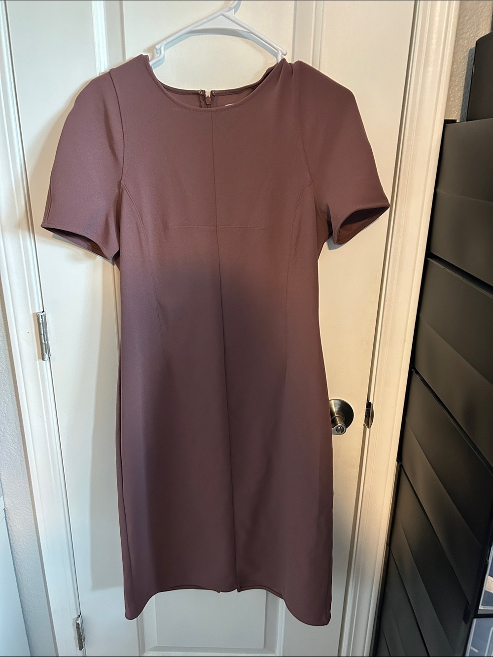 Calvin Klein Mauve Short-Sleeve Shift Midi Dress